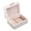 Boite a bijoux bouclette creme 11x15xh8cm