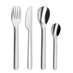 Set de 4 couverts en acier argenté avec étui